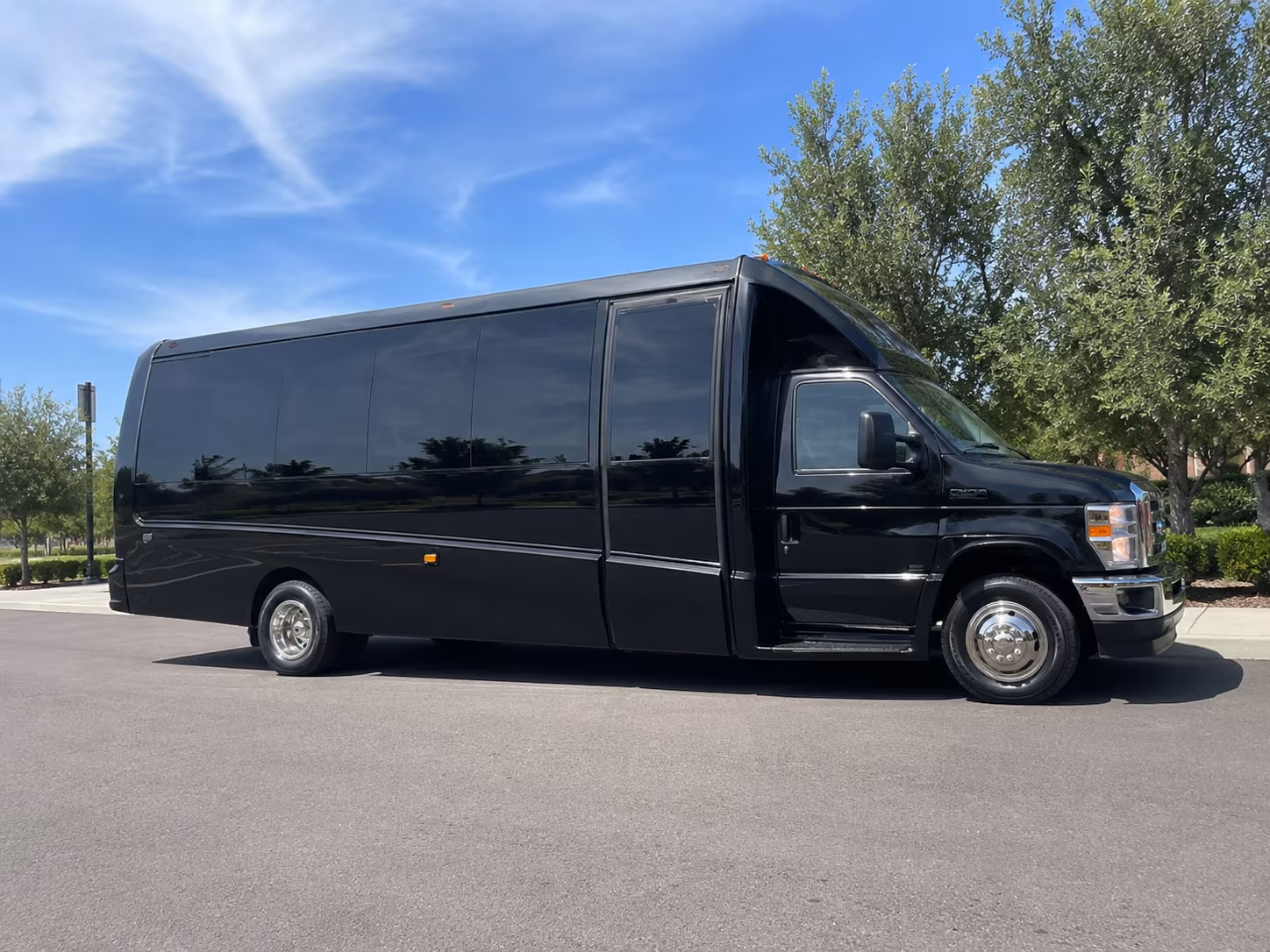 concert bus rentals to broward palm beach and miami dade venues