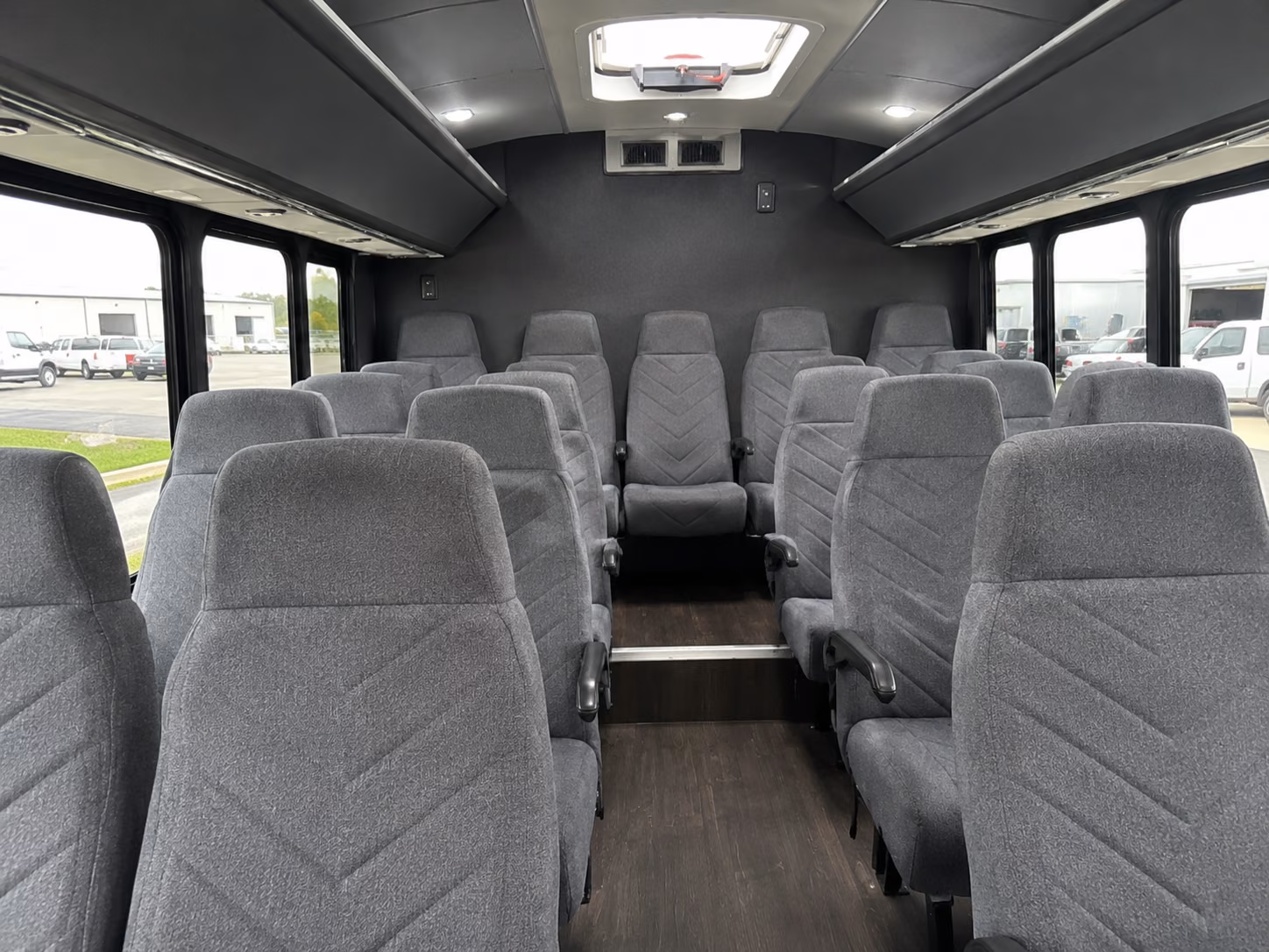marlins game bus rentals to loandepot park