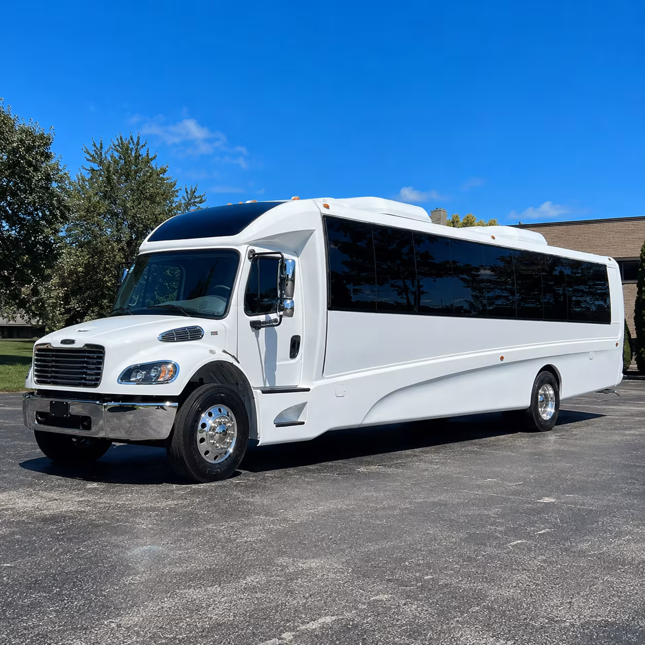 pembroke pines 28 passenger minibus