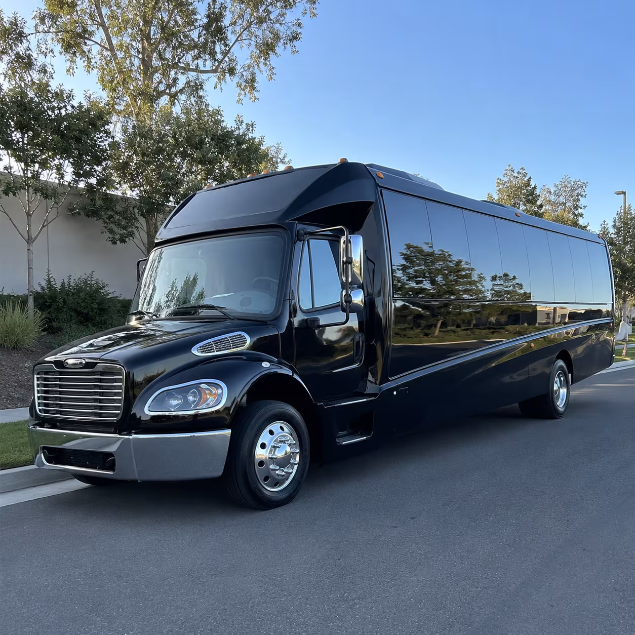 pembroke pines 30 passenger minibus