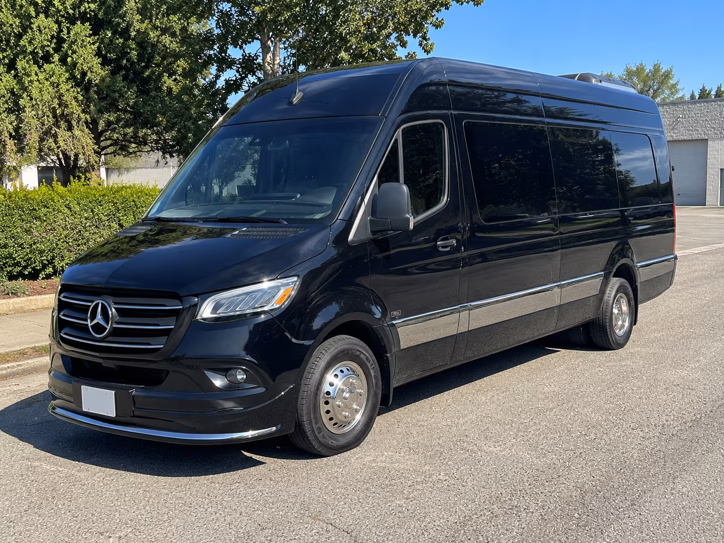 pembroke pines employee transportation onboard seating