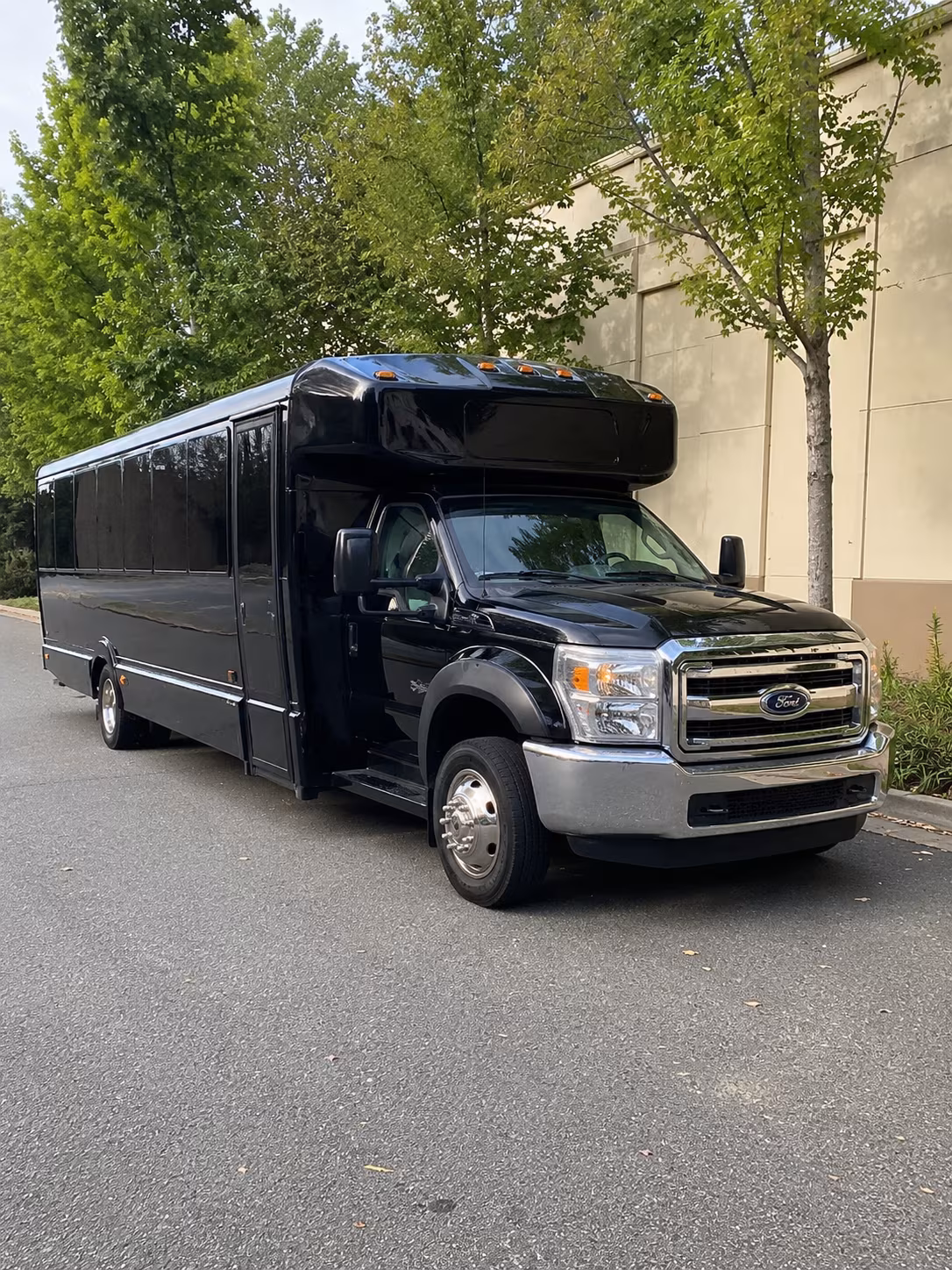 pembroke pines new years eve party bus rental